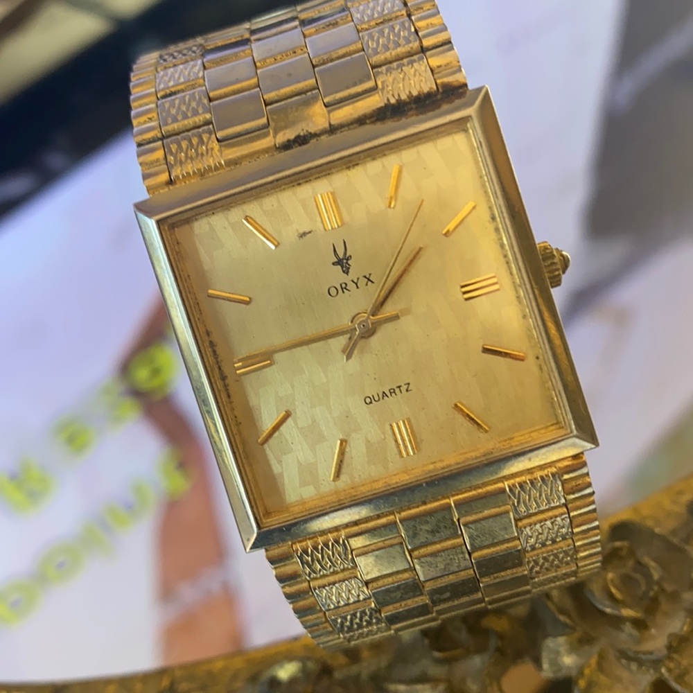 Vintage Mens Oryx Quartz 18kt Electroplate watch.  One just sold on EBay for$399